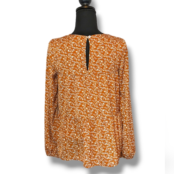 Pink Lily Cinnamon 3 Tiered Floral Blouse Woman's Size (S) - Picture 2 of 7